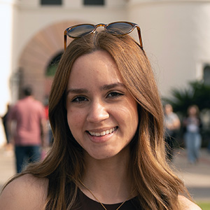 Headshot of Barbara Zazueta